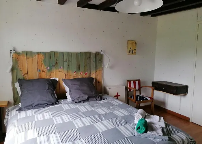 Les Hirondelles Bleues