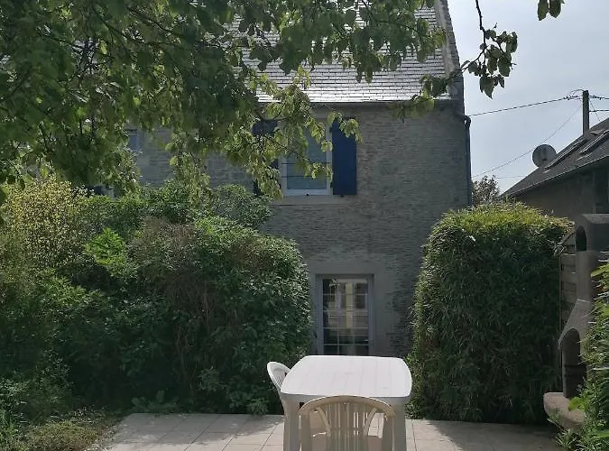 住宿加早餐酒店 Les Hirondelles Bleues 3*