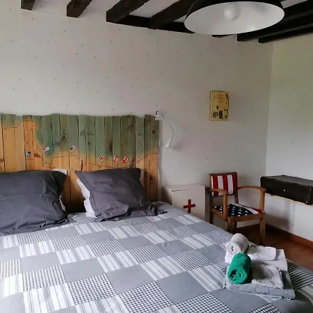 Les Hirondelles Bleues