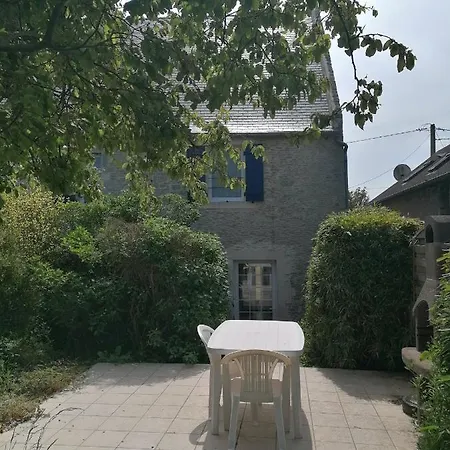 Bed & Breakfast Les Hirondelles Bleues *
